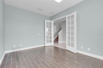 959 Maypole Dr in Apopka, FL - Foto de edificio - Building Photo