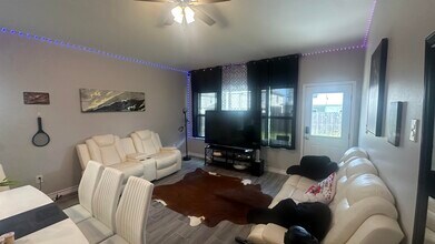 1613 Ocaso Dr in Laredo, TX - Building Photo - Building Photo