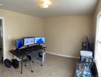 208 Bridgewood Dr photo'