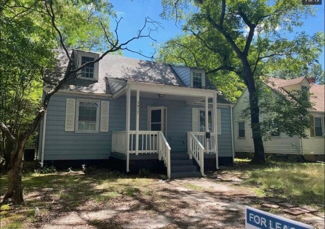 property at 3417 Meadowbridge Rd