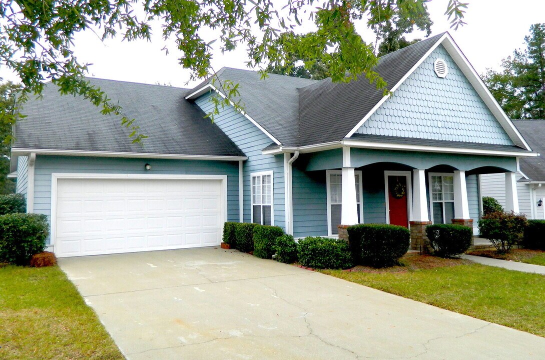 2052 Magnolia Pkwy in Grovetown, GA - Building Photo