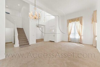 45458 Callesito Altar in Temecula, CA - Building Photo - Building Photo