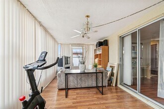 3800 Sablewood Dr in Holiday, FL - Building Photo - Building Photo