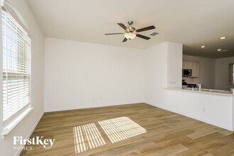 1226 Sequoia Ln in Princeton, TX - Foto de edificio - Building Photo