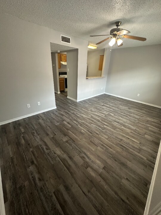 700 Hercules Ln in Denton, TX - Building Photo
