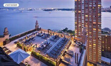 1 West St in New York, NY - Foto de edificio - Building Photo