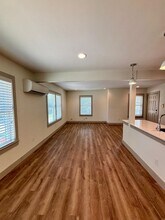 1011 Enid St in Houston, TX - Building Photo - Building Photo