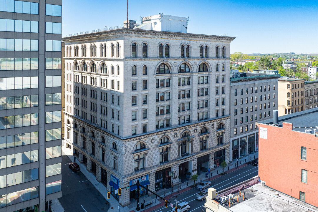 340 Main St in Worcester, MA - Foto de edificio