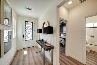 2148 W Solo Wy in Hanford, CA - Building Photo - Building Photo