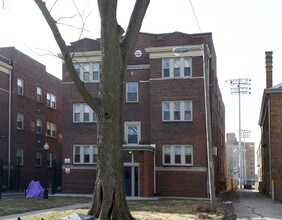 Mapleton Park in Indianapolis, IN - Foto de edificio - Building Photo