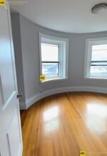 474 Commonwealth Avenue, Unit 8 in Boston, MA - Building Photo - Building Photo