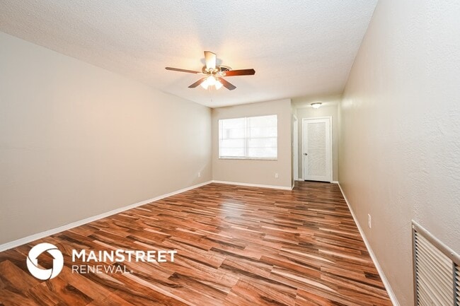 1320 49th Street N in St. Petersburg, FL - Building Photo - Building Photo