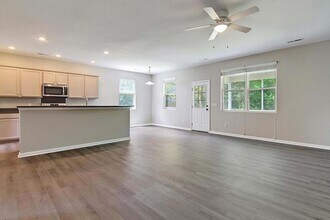 1861 Cornsilk Dr in Charleston, SC - Building Photo - Building Photo