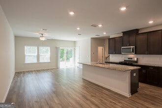 1585 Villageside Ct in Lawrenceville, GA - Building Photo - Building Photo