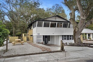 4705 Hollingsworth Ave in Sarasota, FL - Building Photo