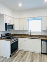 937 Lenox Ave. in Miami Beach, FL - Building Photo - Building Photo