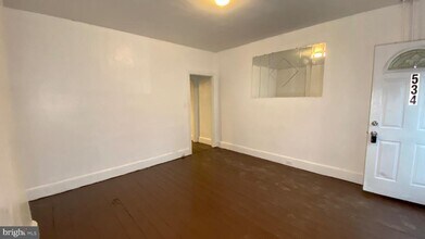534 Green St in Norristown, PA - Building Photo - Building Photo