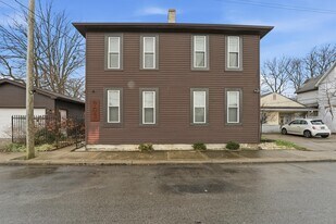 905 McAllister Ave in Columbus, OH - Building Photo