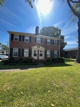 1317 Cypress Ave in Virginia Beach, VA - Building Photo - Building Photo