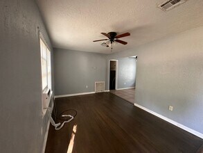 2011 NW Taft Ave in Lawton, OK - Building Photo - Building Photo