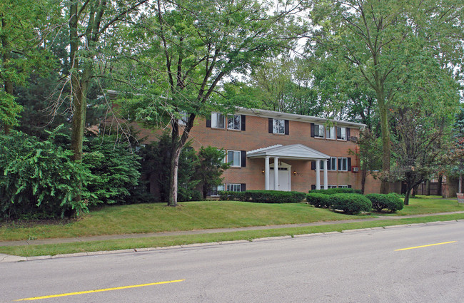 4722 Croftshire Dr in Dayton, OH - Foto de edificio - Building Photo