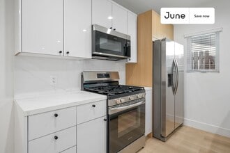 1321 N June St in Los Angeles, CA - Building Photo - Building Photo