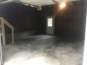 56 London Rd in Westmoreland, NH - Building Photo - Building Photo