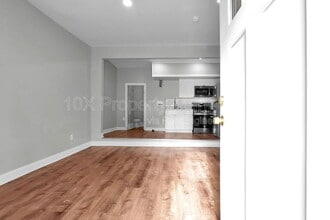 556 E Whittier St in Columbus, OH - Building Photo - Building Photo