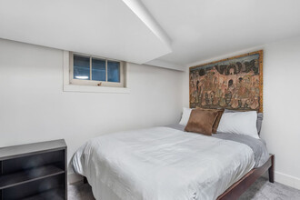 1638 W 29th Ave in Vancouver, BC - Building Photo - Building Photo