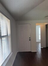 1735 Dynasty Cir in Red Oak, TX - Building Photo - Building Photo