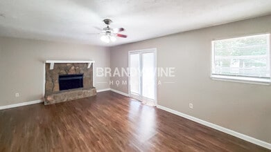9019 Liberty Ln in Jonesboro, GA - Building Photo - Building Photo
