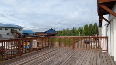 2441 Hill Rd in Fairbanks, AK - Building Photo - Building Photo