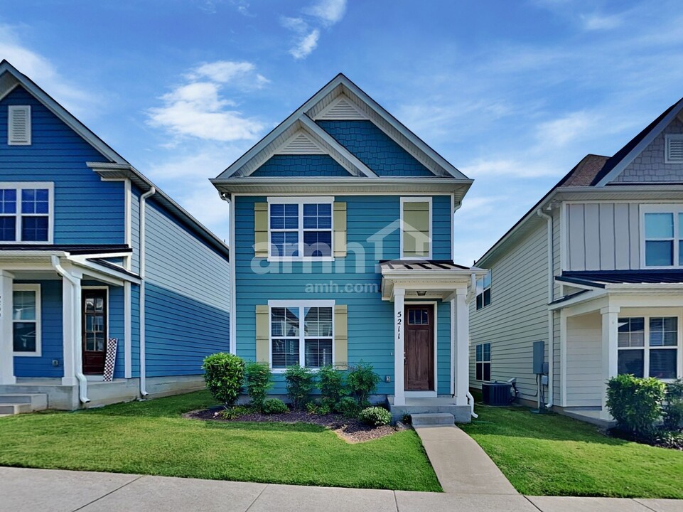 5211 Tupelo St in Nashville, TN - Foto de edificio