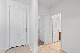 15821 W Mauna Loa Ln in Surprise, AZ - Building Photo - Building Photo