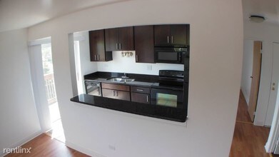 1851 N Green Ln N in Palatine, IL - Building Photo - Building Photo
