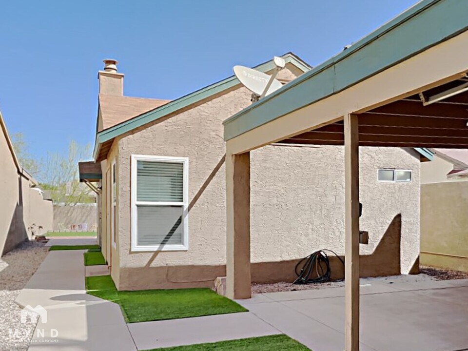 3086 W Avenida Obregon in Tucson, AZ - Building Photo