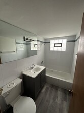 5509 W Morgan Ave, Unit 1 in Greenfield, WI - Building Photo - Building Photo
