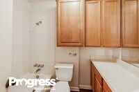 8450 Ariel St photo'