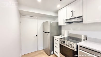 16 Senlac Rd in Toronto, ON - Building Photo - Building Photo
