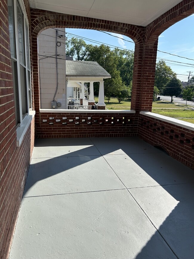 1731 Valley Ave in Winchester, VA - Building Photo - Building Photo