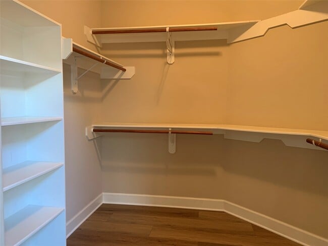 property at 406 Fowler St