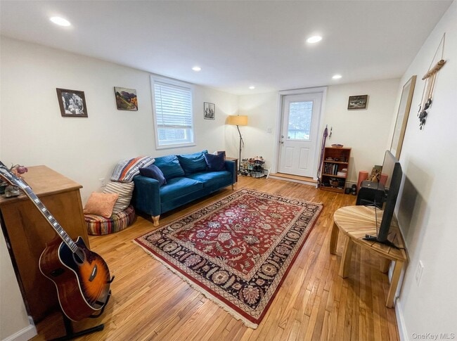 14 Central Ave N in Nyack, NY - Building Photo - Building Photo