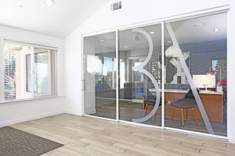 BELLA VISTA AT HILLTOP in Richmond, CA - Building Photo - Interior Photo