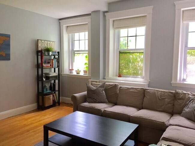 60 Empire St, Unit 2 in Boston, MA - Building Photo - Building Photo