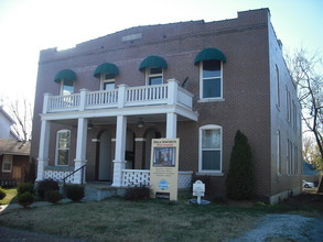 1625 N Washington Ave, Unit #5 in Springfield, MO - Building Photo - Building Photo