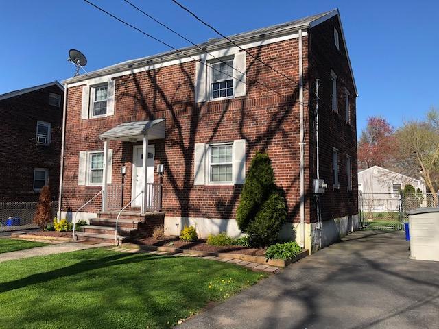 25 Coolidge Ave, Unit B in Edison, NJ - Building Photo