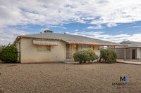 13001 N 111th Dr in Youngtown, AZ - Foto de edificio - Building Photo