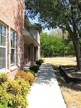 311 Creek St, Unit #B in Copperas Cove, TX - Building Photo - Building Photo