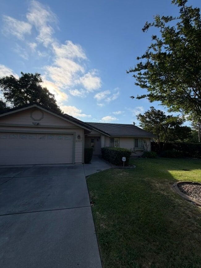 property at 6337 Lincoln Ave