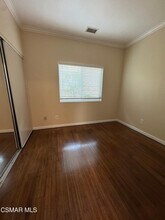 5205 Carmento Dr in Oak Park, CA - Building Photo - Building Photo
